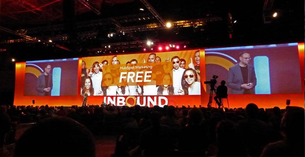 Hubspot_marketing_free-stage.jpg